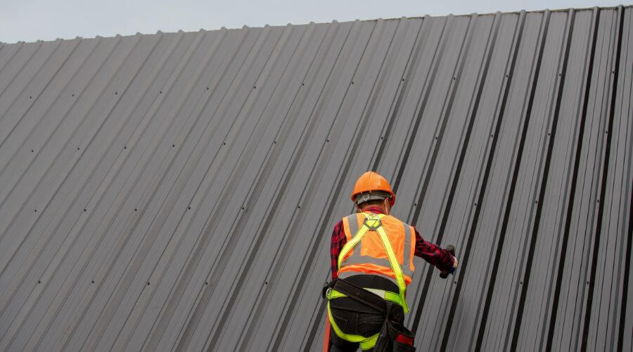 Professional metal roof installation services in New Canaan, CT